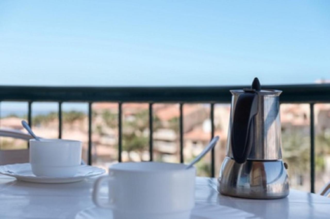 Апартаменты Torres Del Sol Los Cristianos Лос Кристианос Экстерьер фото